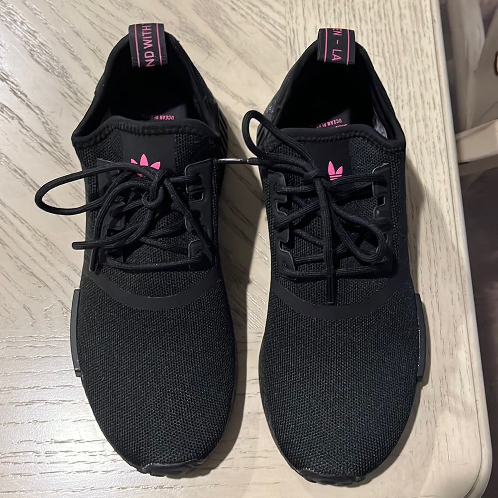 Adidas NMD_R1 Primeblue Sneakers